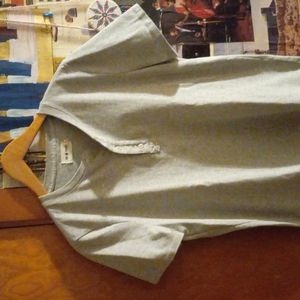 Taylor Stitch, size 40 Henley